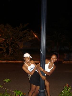 mes soeurs jumelles au gabon